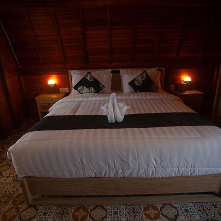 Plumeria Np Batununggul Ngoại thất bức ảnh
