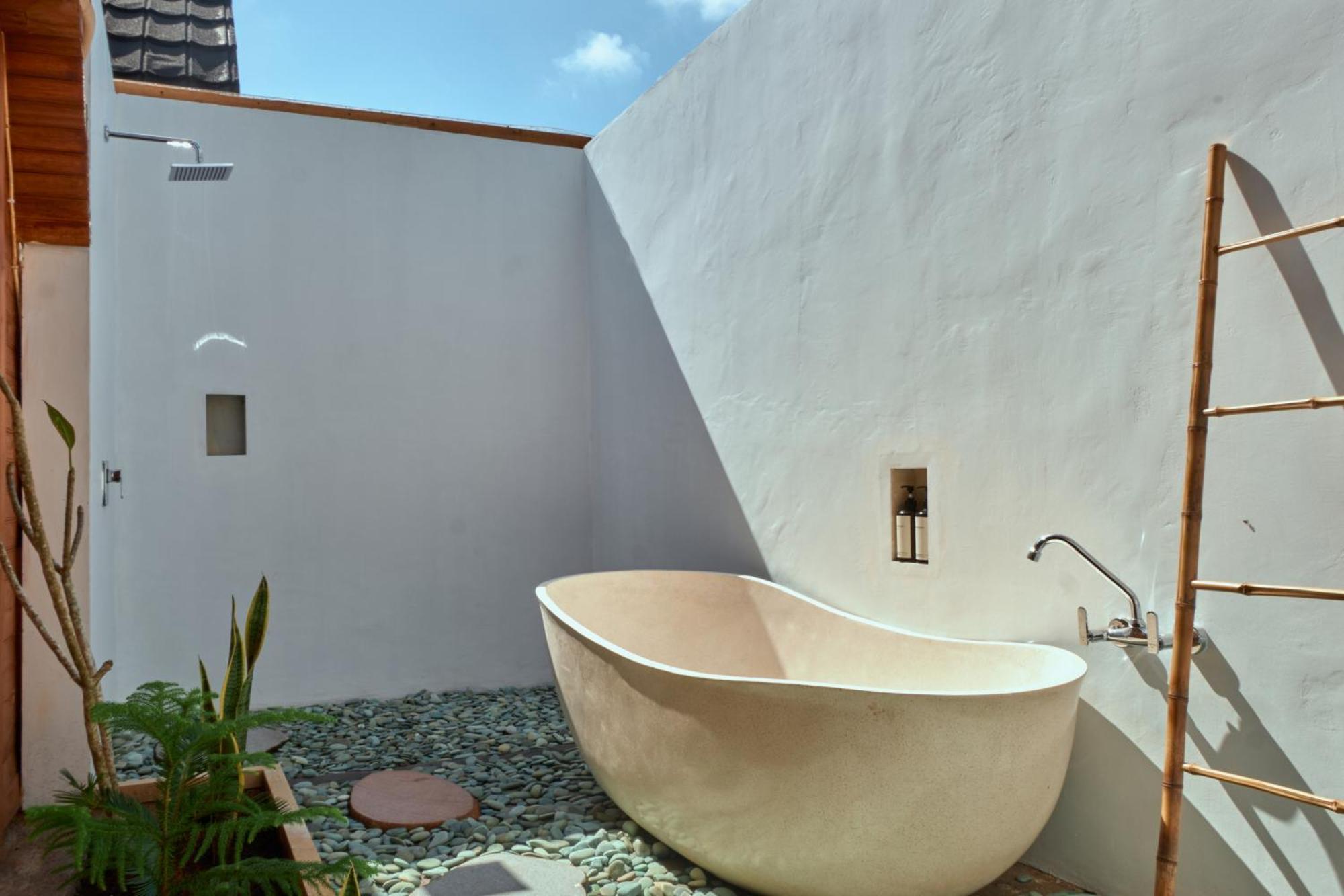 Plumeria Np Batununggul Ngoại thất bức ảnh