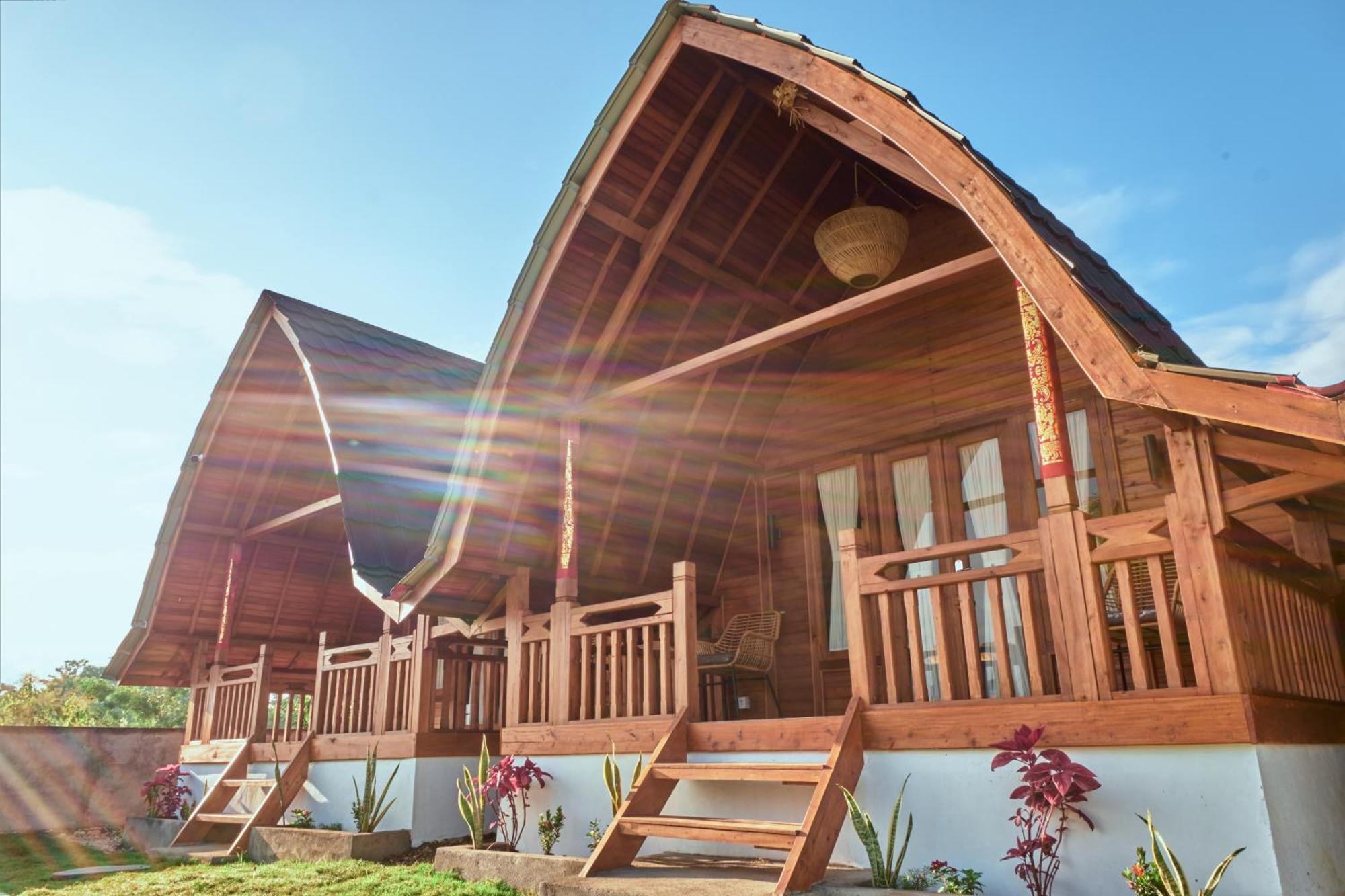 Plumeria Np Batununggul Ngoại thất bức ảnh